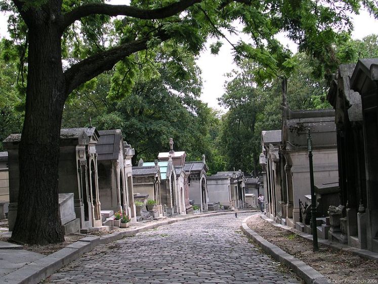 Image result for photo of a parisian cemetery